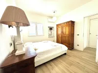 Valuable house with panoramic terrace overlooking the sea and mountains, close to the beach Hotels in La Maddalena