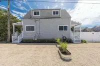 Ocean Boulevard North, 3 min walk to beach!