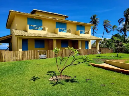 Beachfront condominium house