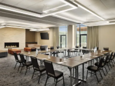 Hilton Garden Inn Milwaukee Brookfield Conference Center Hotels in Brookfield