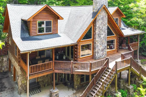 Hike, Fish & Golf: Burnsville Retreat w/ Deck! - Wifi