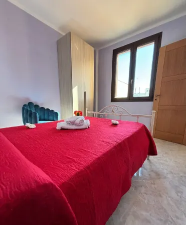 welcoming suite, a few kilometers from the sea