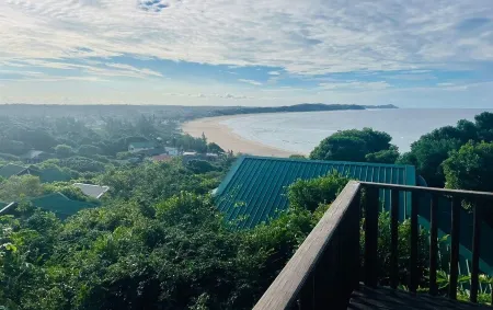 Bay View House Mar & Sol Отели в г. Понта д'Оуро