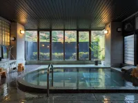Onsen Guesthouse Tsutaya Hotels near Tenoyu