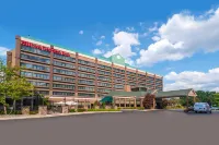 Hilton Garden Inn Detroit-Southfield - parking