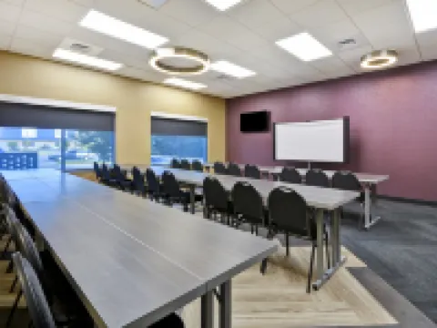 トゥルー バイ ヒルトン サムター サムターのホテル