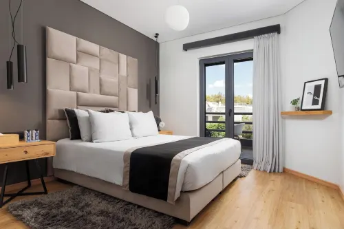 Athenian Riviera Luxurious Residence