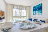 Mangroovy Seaview 1BR Beach and Pool Free access