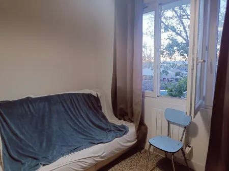 Appartement a 50 m de la Mer, Lumineux, Près Commodités