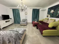 CENTRAL FAMILY HOUSE Hotel a La Linea de la Concepcion