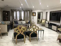 4 Bedroom House perfect for families! Near Beach!