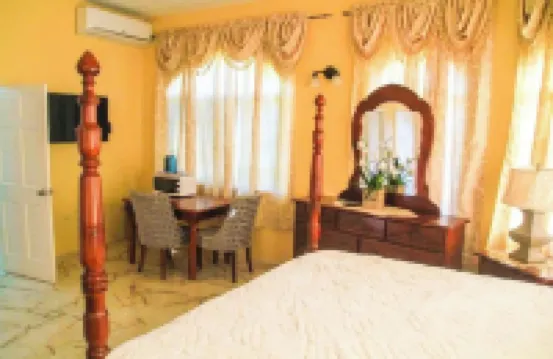 A Rooftop View, Comfort & Event-Ready Spaces - #16 Hotels in 