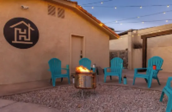 Heated Pool & Hot Tub ! Epic Game Room & Parking! Near Downtown!