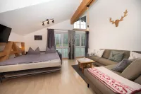 Apartment with roof terrace, washing machine, cable car included in summer.