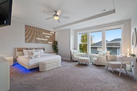 Luxury 5BD 4BT Home, 15min to DT Portland, Game Room, NatureTrails, Free Parking