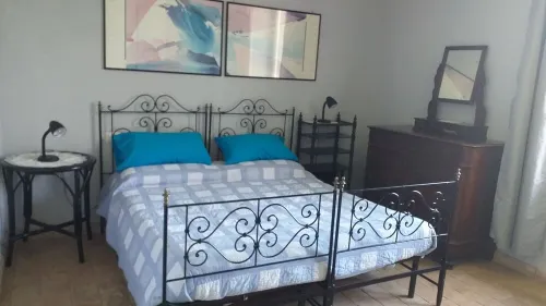 Farmhouse in the countryside with magnificent sea view, ideal for families with 4 paws Hotels in Magliano in Toscana