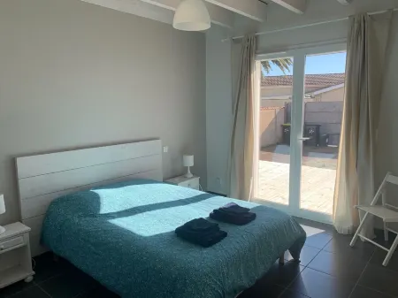 Villa Très Agréable Proche des Plages