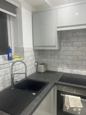 Brand New cosy 2 bedroom apartment with early check in and late check out Отели рядом со станцией Chafford Hundred Lakeside Railway Station