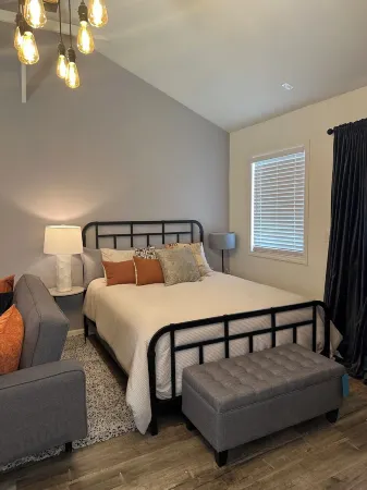 Guesthouse Super Clean and private.