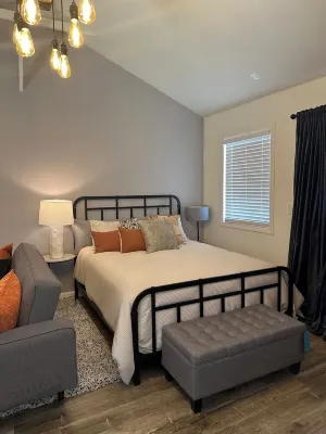 Guesthouse Super Clean and private.