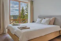 Modern 5-bedroom villa in Kopaonik with stunning mountain views Hotels in Kopaonik