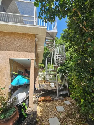 Charming studio in superb Clermont with AC, WiFi