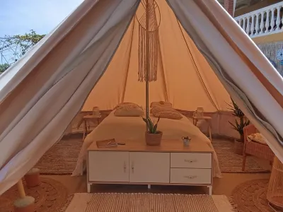 Cozy campground in beautiful Salobrena with WiFi, AC Hotels in der Nähe von Playa Salobreña