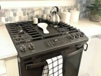 Cozy 1-bedroom apartment in nice New Castle with WiFi, AC