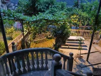 Shota's Guest House Отели в г. 