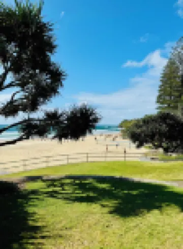 Family friendly, walking distance to beach and amenities