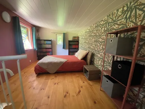 Gîte de la Liambe -wooden house in the countryside - sleeps 4 to 6 -