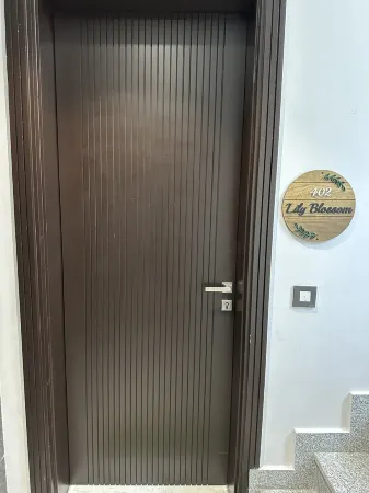 1 bhk apartment with Lift in Rishikesh Отели рядом с достопримечательностью «Lakshman Jhula»