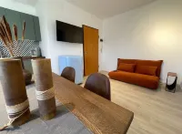 Cozy apartment clean and very bright equipped with all the comforts