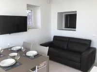 A window to the sea, vacation home, family use, breathtaking sea view Hotels in Peschici