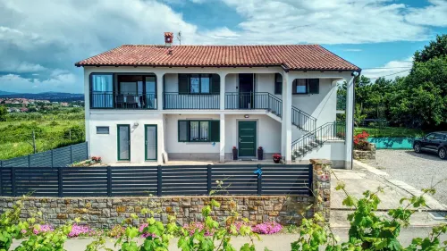 NAT APARTMENTS Koper - Daisy and Tulip Apartments Hotels in Koper