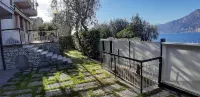 Villa on LAKE with private dock.