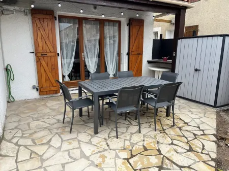 Vacation home Vias plage Отели рядом с достопримечательностью «Vias Plage»