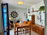 Bright apartment in maritime zone Hôtels à : Sant Carles de la Ràpita