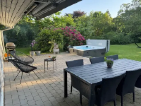 "Hjalmine" - 1.5km from the Sea Hotels in Vig