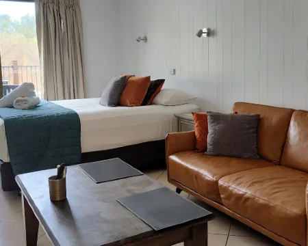 Pacific Palms Motor Inn Hotels in Marcoola