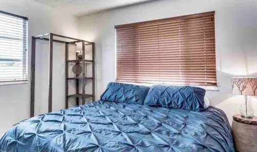 Manatee Pocket! Whole House & Backyard to Yourself Hotel a Port Salerno