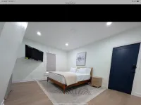 Sava apt rentals Hotels near Harrison Path Station