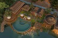 Mit Retreat Hotels in Hoa Binh