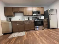 Southside Suite Living, Spacious 2 Bedroom/2 Bath