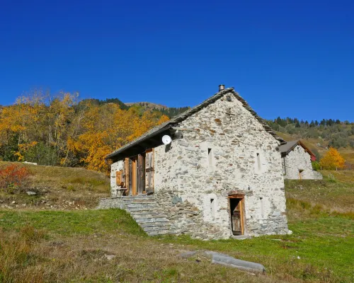 Rustico Andrea Hotels in Acquarossa