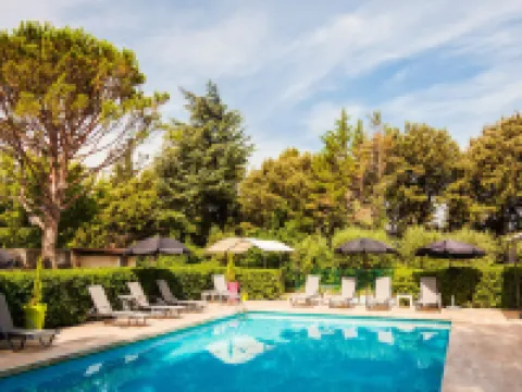 ホテル ル プティ マノワール プロヴァンス レ・ザングルのホテル