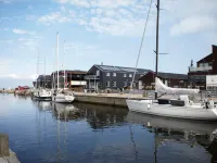 8 person holiday home on a holiday park in Bogense