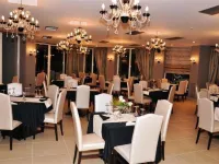 Amalias Hotel Hotels in Ilida