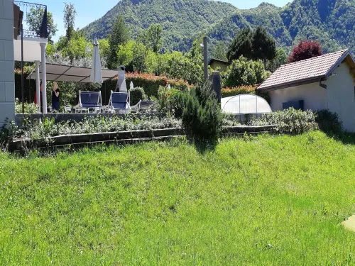 Holiday Home near Lago Maggiore Pool