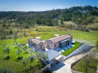 Villa Noeli with Swimming Pool - Wifi